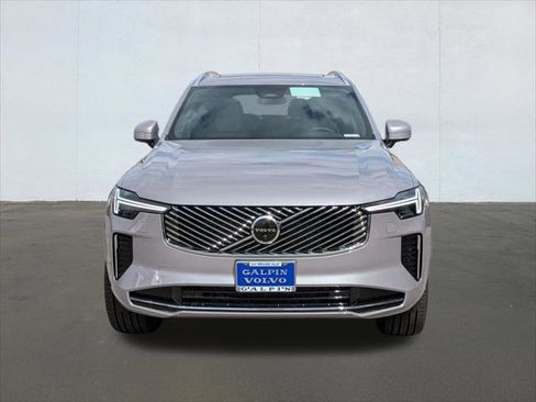 New 2026 Volvo XC90 B5 Plus w/ Protection Package image 4