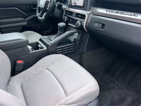 Certified 2024 Toyota Tacoma SR5 image 19