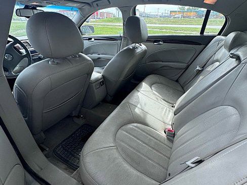 Used 2012 Buick Verano Convenience FWD image 7