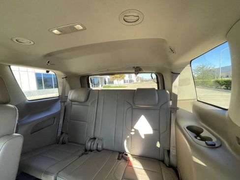 Used 2016 Chevrolet Tahoe LT image 11