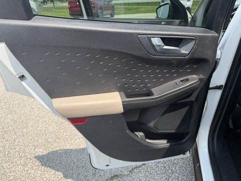 Used 2020 Ford Escape SEL AWD/4WD image 22