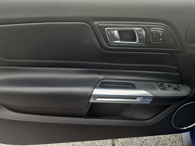 Used 2019 Ford Mustang GT Premium w/ Equipment Group 401A RWD image 9