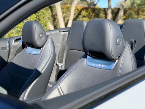 Used 2023 Mercedes-Benz SL 55 AMG 4MATIC image 13