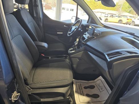 Used 2022 Ford Transit Connect XLT image 13