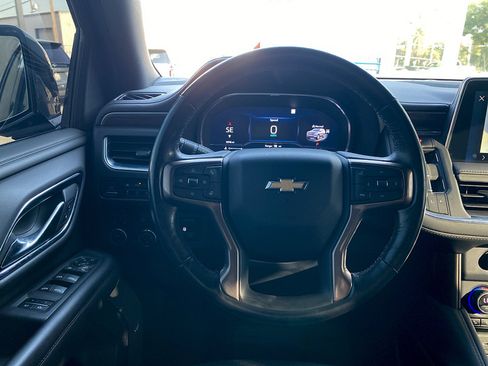 Used 2022 Chevrolet Tahoe High Country AWD/4WD image 11