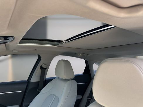 Used 2023 Hyundai Sonata SEL w/ Convenience Package image 8