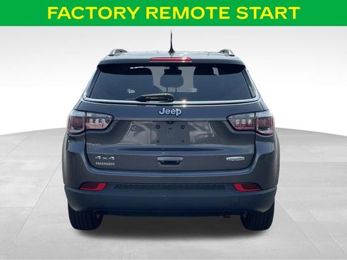 Used 2020 Jeep Compass Latitude w/ Cold Weather Group AWD/4WD image 7