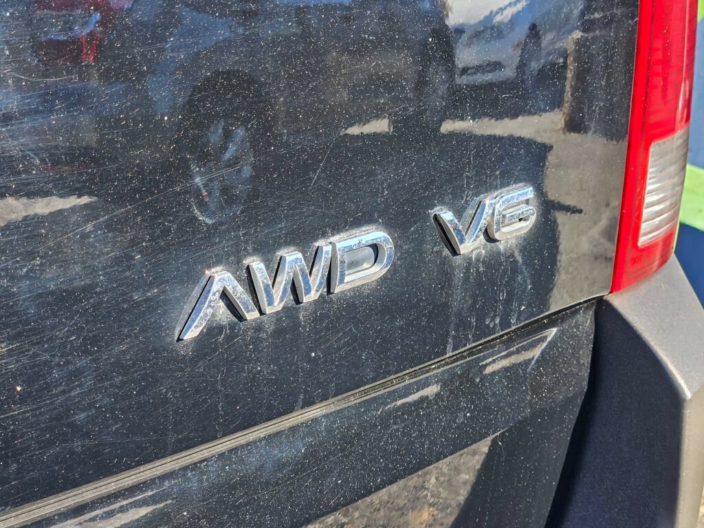 Used 2005 Saturn Vue AWD V6 w/ Comfort Pkg image 9