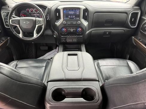 Used 2021 Chevrolet Silverado 1500 RST AWD/4WD image 11