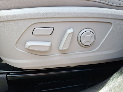 Used 2025 Kia Sorento SX Prestige AWD/4WD image 18