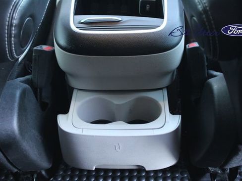 Used 2023 Chrysler Pacifica Limited image 15