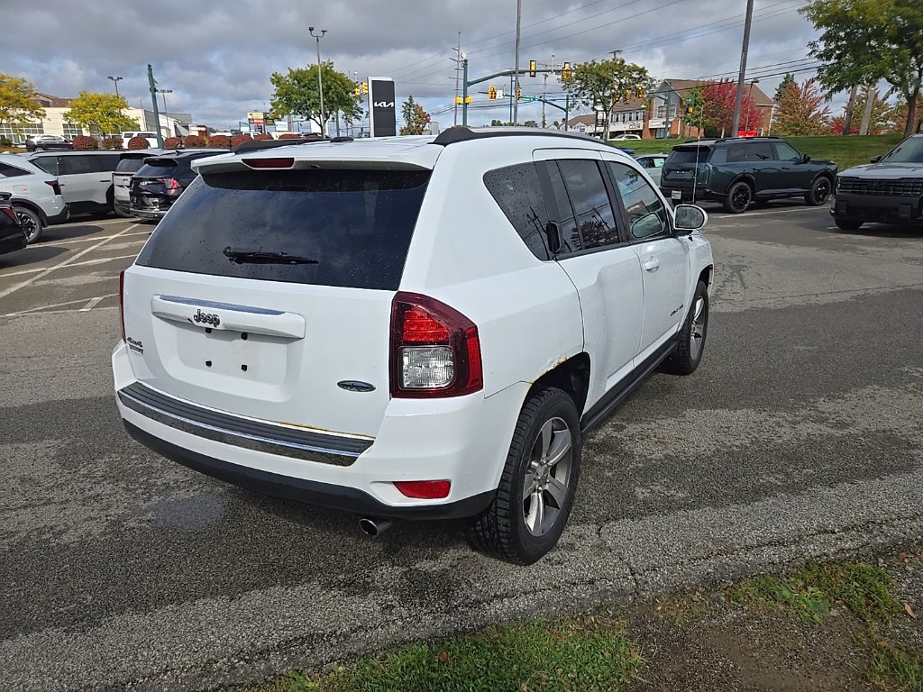 Used 2017 Jeep Compass High Altitude AWD/4WD image 3