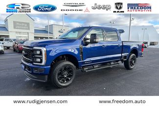 New 2026 Ford F350 Lariat w/ Black Appearance Package 360° Tour