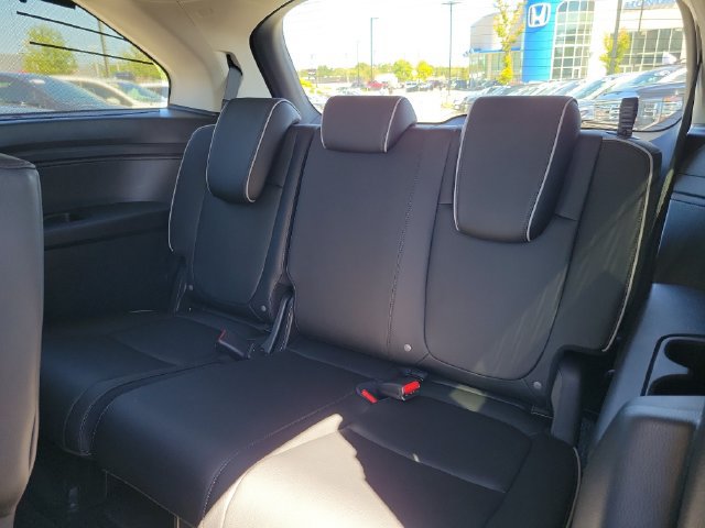 Certified 2026 Honda Odyssey Touring image 28