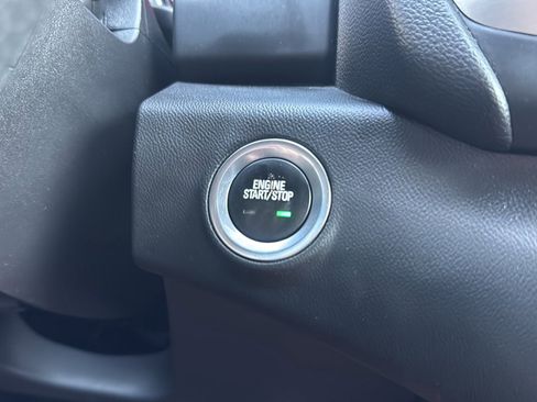 Certified 2023 GMC Terrain SLE w/ Elevation Edition AWD/4WD image 31