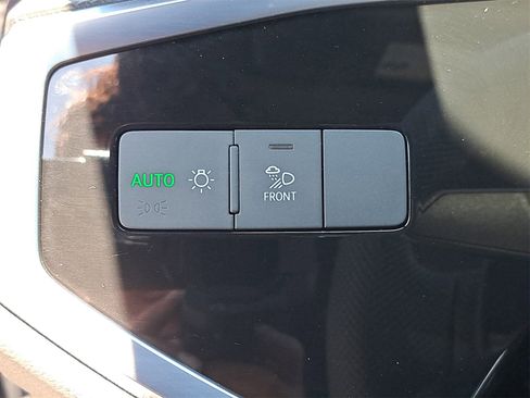 New 2025 Audi Q3 2.0T Premium Plus image 28