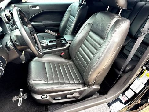 Used 2008 Ford Mustang Shelby GT500 RWD image 12