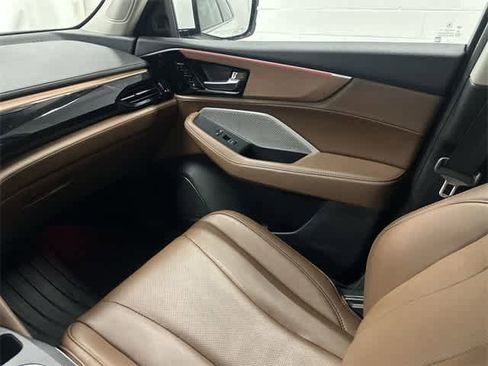 Used 2024 Acura MDX FWD w/ Technology Package image 13