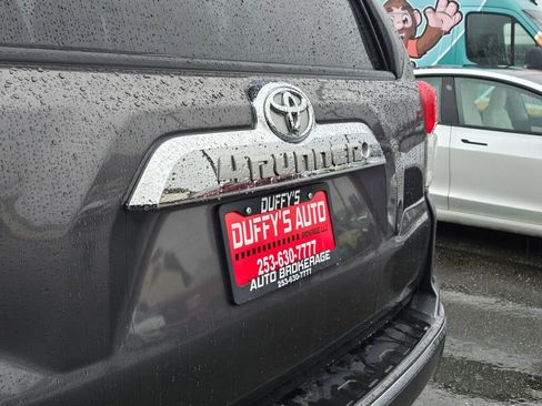 Used 2013 Toyota 4Runner SR5 w/ Convenience Pkg image 28