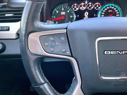 Used 2020 GMC Yukon Denali w/ Denali Ultimate Package image 23