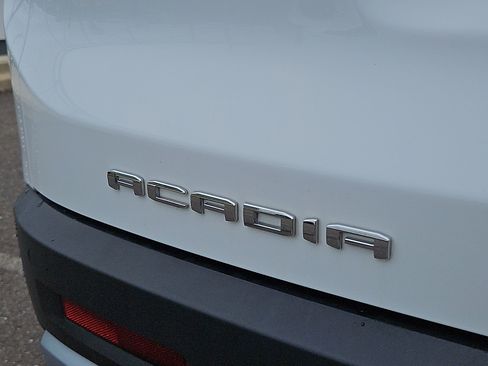 Used 2023 GMC Acadia SLE AWD/4WD image 28