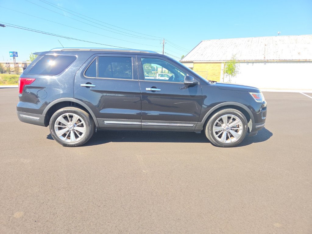 Used 2019 Ford Explorer Limited w/ Class III Trailer Tow Package FWD image 17