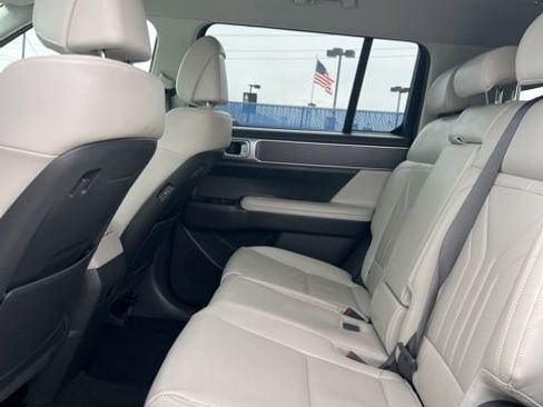 Used 2025 Hyundai Santa Fe SEL image 26