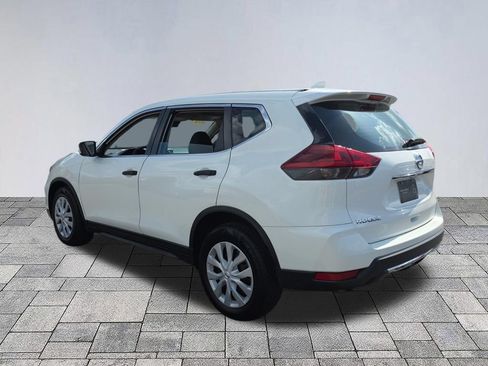 Used 2019 Nissan Rogue S FWD image 5