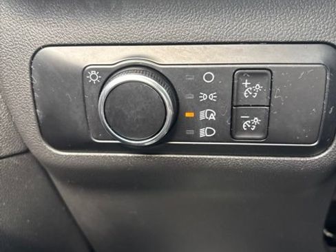 Used 2025 Ford Escape Active FWD image 19