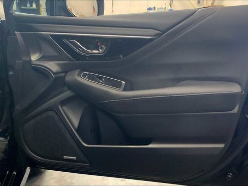 Certified 2025 Subaru Legacy Limited image 22