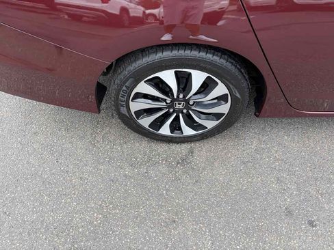 Used 2017 Honda Accord EX-L image 30