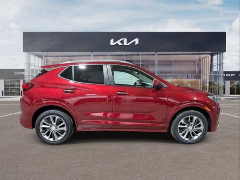 Used 2023 Buick Encore GX Select w/ Sport Touring Package image 9