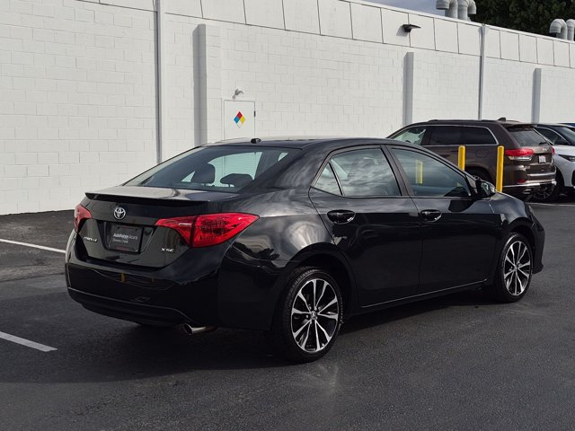 Used 2018 Toyota Corolla XSE FWD image 5