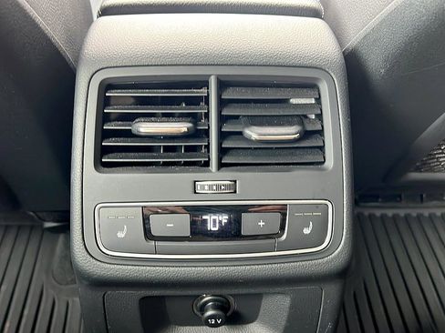 Used 2017 Audi A4 2.0T Premium Plus image 40