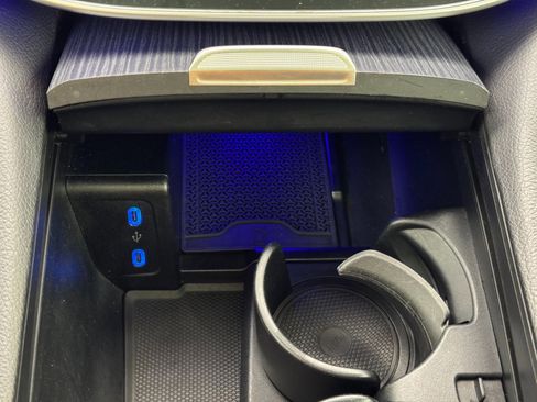 Used 2023 Mercedes-Benz EQS 580 4MATIC SUV image 35