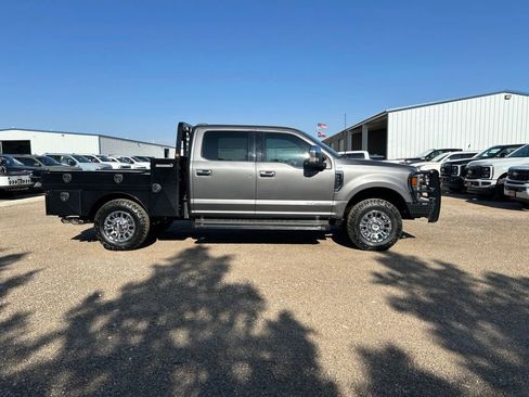 Used 2022 Ford F250 Lariat w/ Chrome Package AWD/4WD image 8