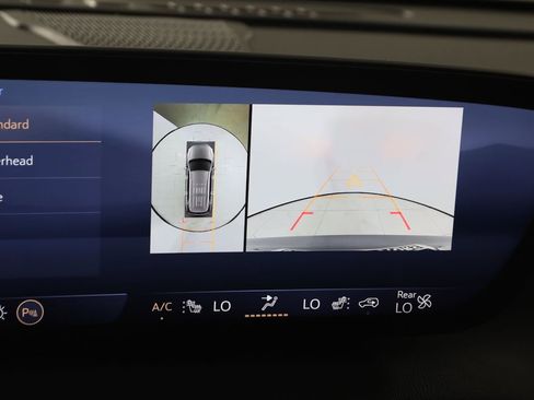 Used 2025 Buick Enclave Sport Touring FWD image 11