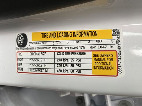 Used 2026 Chevrolet Equinox LT FWD image 41