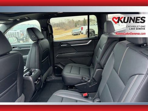 New 2026 GMC Acadia Elevation w/ Black Edition image 5