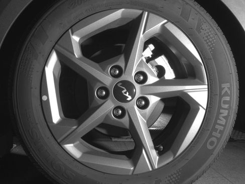Used 2025 Kia K4 FWD image 14