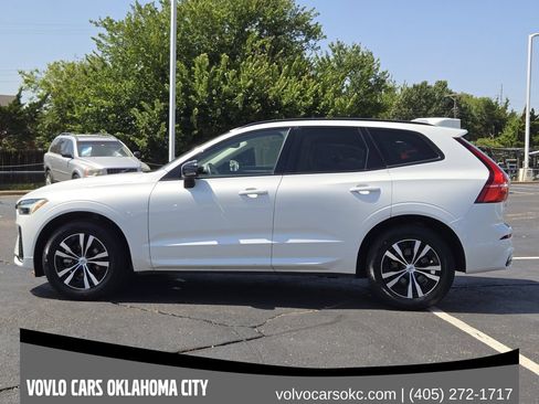 Certified 2024 Volvo XC60 B5 Core AWD/4WD image 3