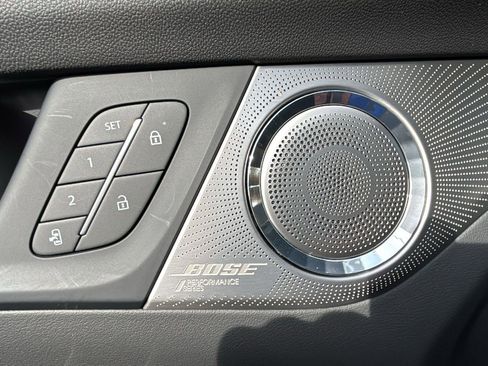 New 2026 Buick Enclave Avenir w/ Super Cruise Package image 11