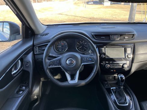 Used 2020 Nissan Rogue SL image 16