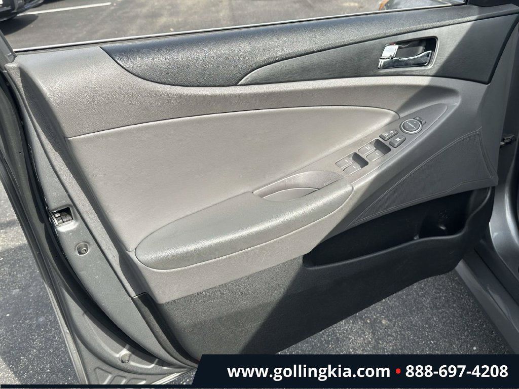 Used 2014 Hyundai Sonata GLS w/ Popular Equipment Group 2 FWD image 12