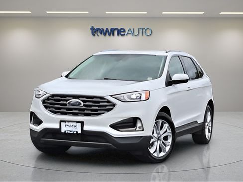 Used 2020 Ford Edge Titanium AWD/4WD image 11