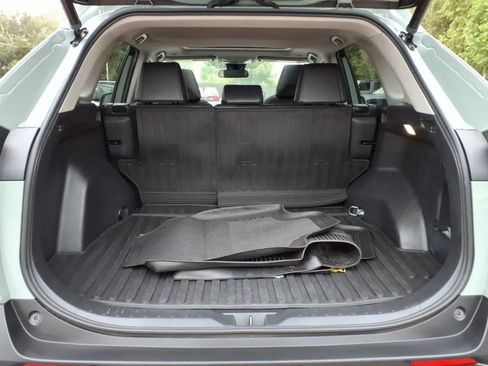 Used 2023 Toyota RAV4 XLE Premium FWD image 6