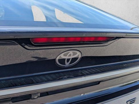 Certified 2024 Toyota Prius Prime FWD image 29