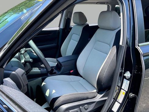 Used 2025 Honda CR-V EX image 17