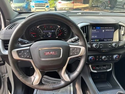 Used 2023 GMC Terrain SLT w/ Elevation Edition FWD image 11