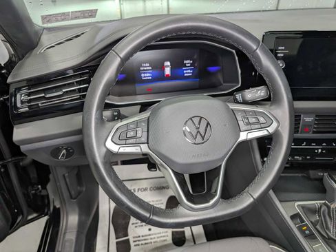 Used 2025 Volkswagen Jetta Sport image 33